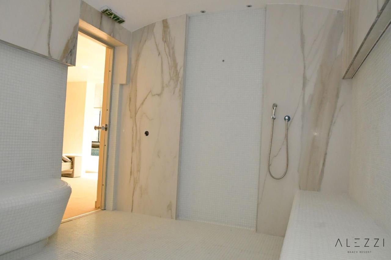 Alezzi Majestic Apartments 115 Năvodari Exteriör bild